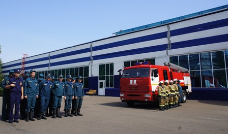 Нижнекамская пожарная часть № 30 получила новую машину от ОАО «ТГК-16»